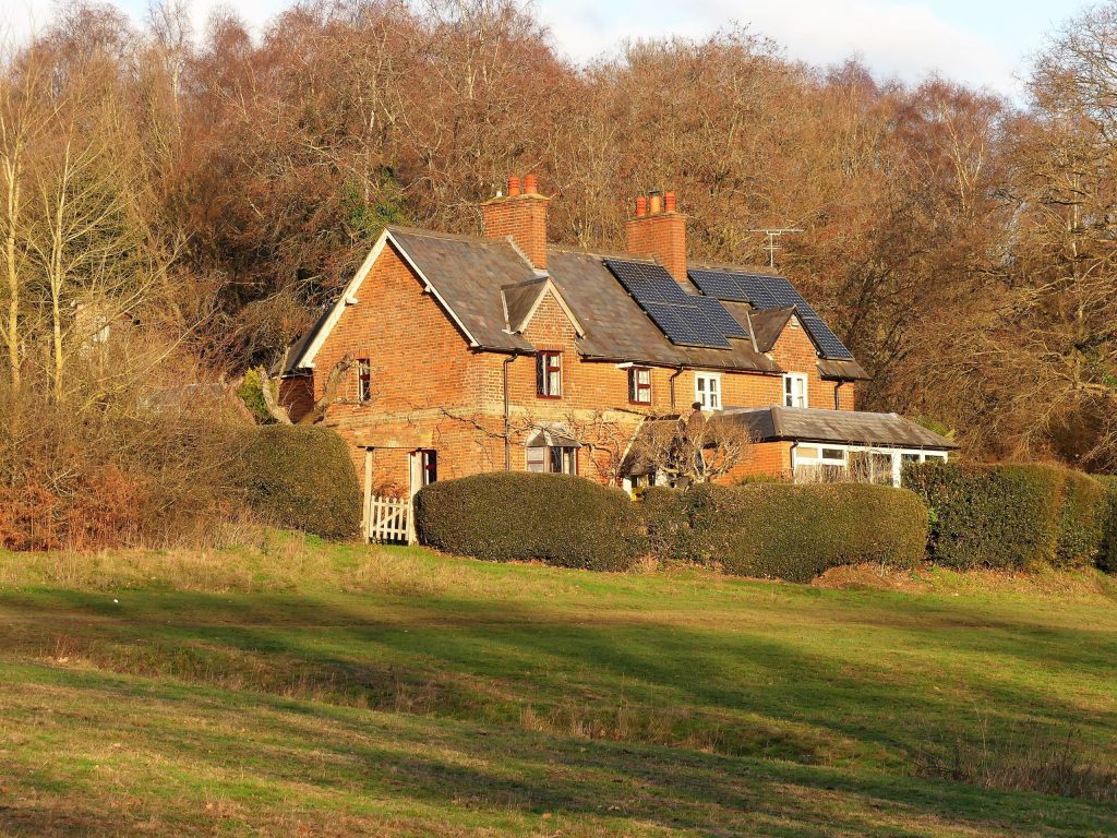 residential solar panel installers Hamsphire